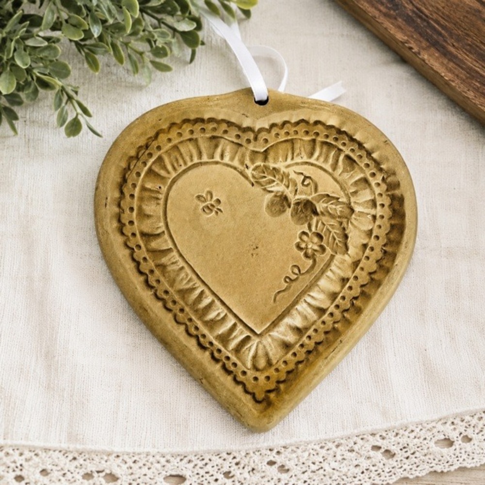 Vintage 1990 Brown Bag Cookie Art Heart Stoneware Cookie Mold Hill Design